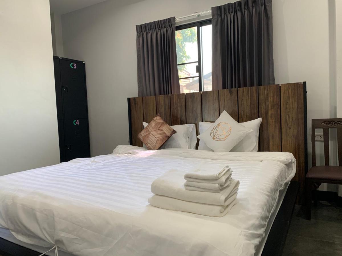 Youniverse Homestay Chiang Mai Exterior foto